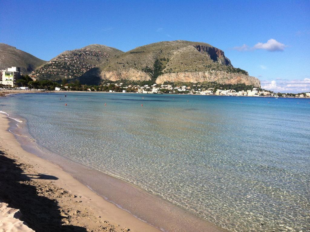 Appartamento Alla Cala Palermo Exterior foto